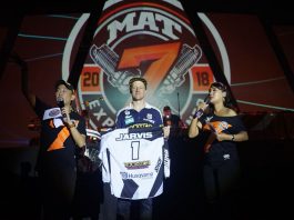Wow!!! Jersey Milik Graham Jarvis Laku Terjual Rp 27 Juta Jersey Milik Graham Jarvis