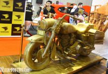 Muncul di IIMS 2018, Harga H-D Road King Kayu Ini Setara Avanza IIMS 2018