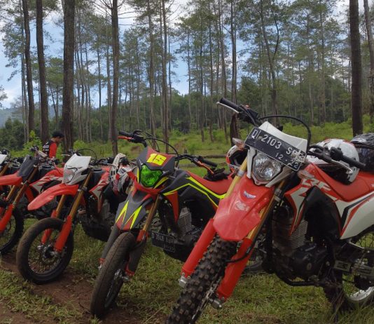Konsep Modifikasi Supermoto Honda CRF150L Didengungkan DAM di Lembang modifikasi supermoto Honda CRF150L