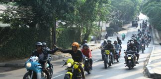 Motor Cafe Racer Anak Jokowi Ikut Riding Gembira ke Jejak Roda 2018
