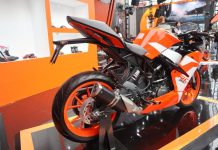KTM RC 250 SE Knalpot Samping Meluncur di Jakarta Fair 2018 KTM RC 250 SE