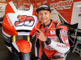 Resmi! Dimas Ekky Bakal Berlaga di Moto2 2019 Dimas Ekky turun di moto2 sepang