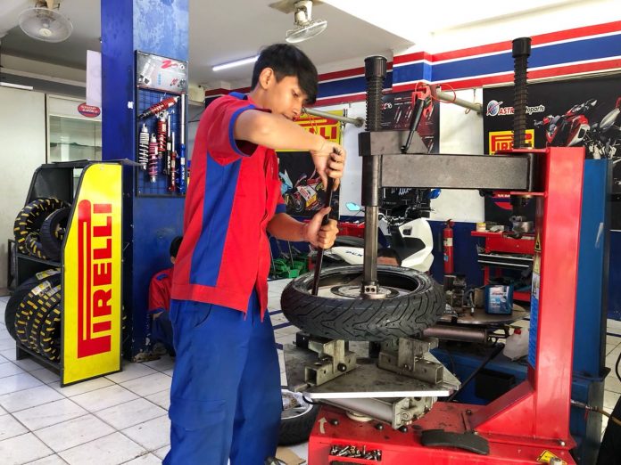 Servis Ringan dan Pergantian Komponen