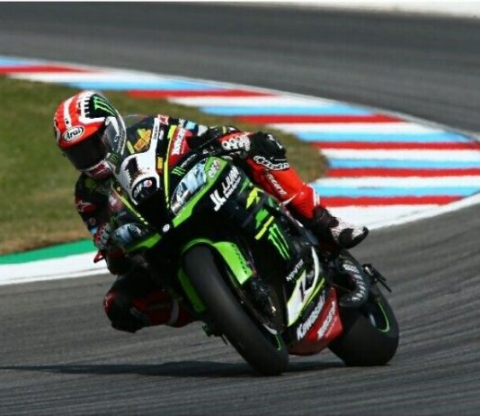 Tampik Tawaran Aprilia, Jonathan Rea Bersama Kawasaki Racing Team Hingga 2020 Rea Bersama Kawasaki Racing Team Hingga 2020