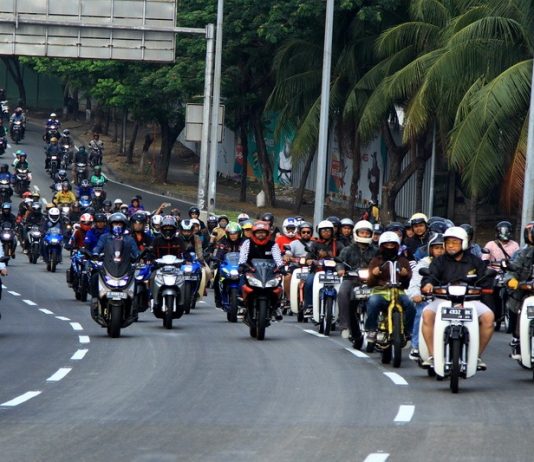 Galeri Foto Riding Gembira Naikmotor.com ke Otobursa Tumplek Blek 2018