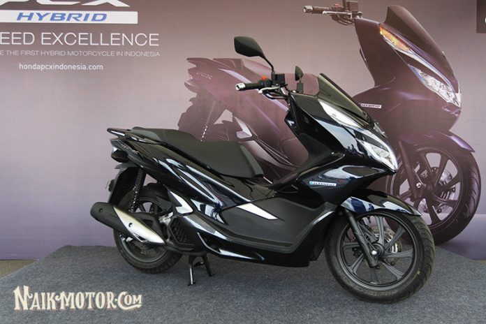 cashback Honda PCX Hybrid 150