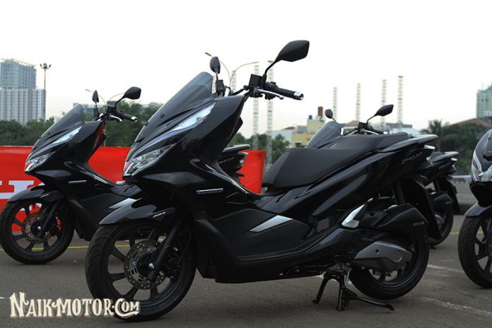 Honda PCX Hybrid 150