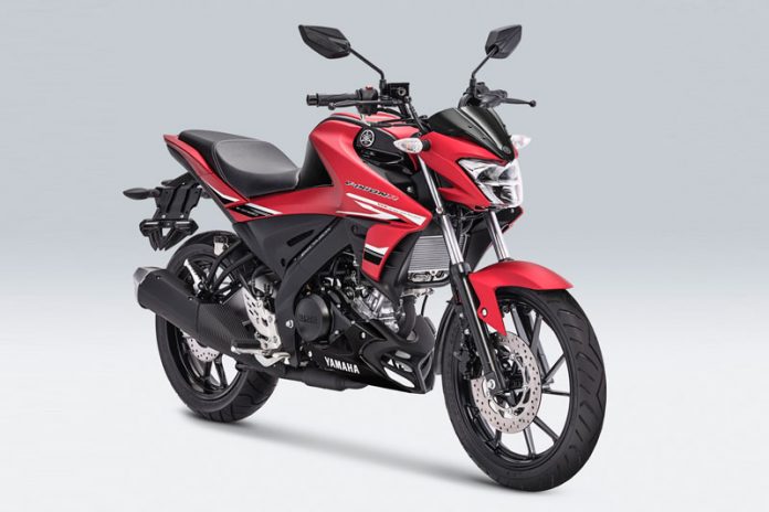 Yamaha V-Ixion R