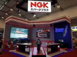 NGK Challenge di GIIAS 2018 Mencari Gamer Tercepat di Simulasi Balap Sentul NGK Challenge di GIIAS 2018