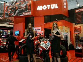 Pelumas Motul 300V2 untuk Offroad, Tapi Onroad Juga Bisa Motul 300V2