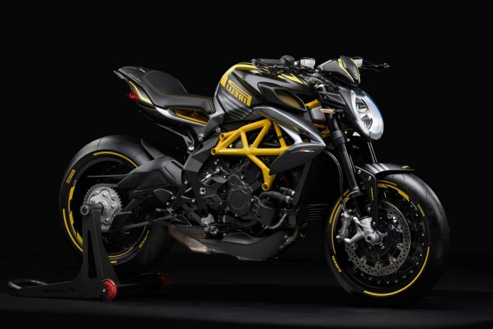 MV Agusta 800 Brutale RR Pirelli