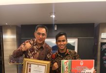 Galang Hendra Raih Penghargaan Pelaku Olahraga Berprestasi Tahun 2018 Galang Hendra Raih Penghargaan