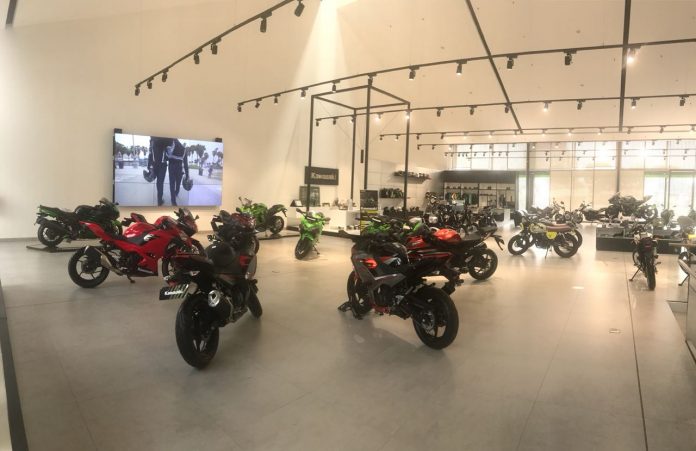 Showroom Kawasaki Abdul Muis Jakarta Dibuka