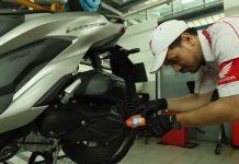 Pentingnya Mengganti Oli Transmisi Secara Berkala Pada Motor Matik Pentingnya Mengganti Oli Gardan