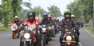 Komunitas Honda Verza Jakarta Touring