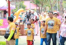 Ketika Anggota MBI Mengasuh Anak Yatim Seharian di Ancol MBI Mengasuh Anak Yatim Seharian di Ancol