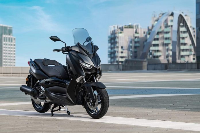 Yamaha XMax Iron Max Special Edition