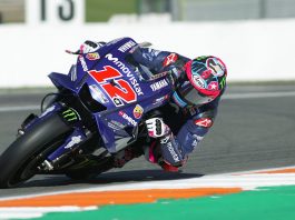 Lagi, Vinales Unggul di Tes MotoGP Valencia Hari Kedua, Lorenzo Lumayan Vinales Unggul di Tes MotoGP Valencia Hari Kedua