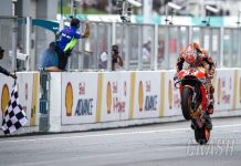 Rossi Jatuh di Sepang, Marc Marquez Santai Rebut Podium Pertama Indonesia