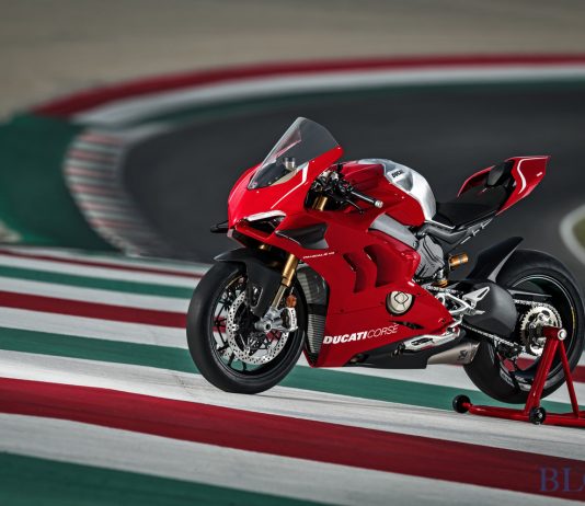 Panigale Mendominasi Pasar Superbike Dunia Meski Penjualan Ducati 2018 Melorot Penjualan Ducati 2018 Melorot