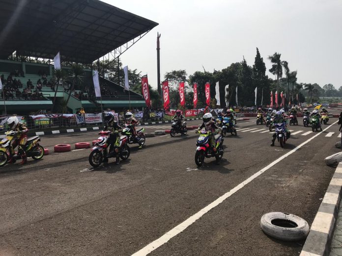 gebyar_honda_daya_trijaya_sumber_cimahi_201 860 Starter