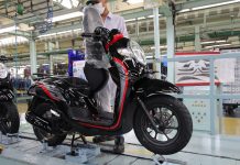 Sewindu Mengaspal, Kini Ada Warna dan Grafis Baru Honda Scoopy 2019 Warna dan Grafis Baru Honda Scoopy 2019