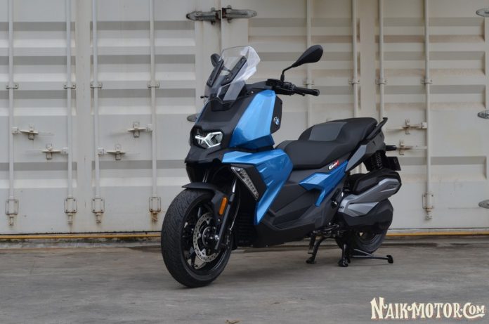 Fitur BMW C400X