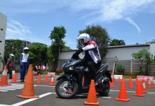 Cari_Aman Saat Cari_ Angpao Menjadi Tema Safety Riding Wahana Saat Imlek Cari_Aman Saat Cari_ Angpao