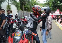 Hari Valentine, Sayang itu Cari Aman Saat Naik Motor Hari valentine