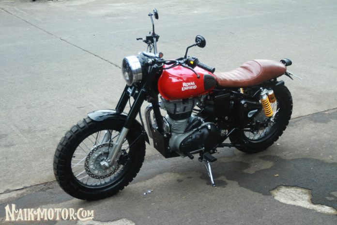 Royal Enfield Classic 350 Custom Cafe Racer Menjadi Street Tracker