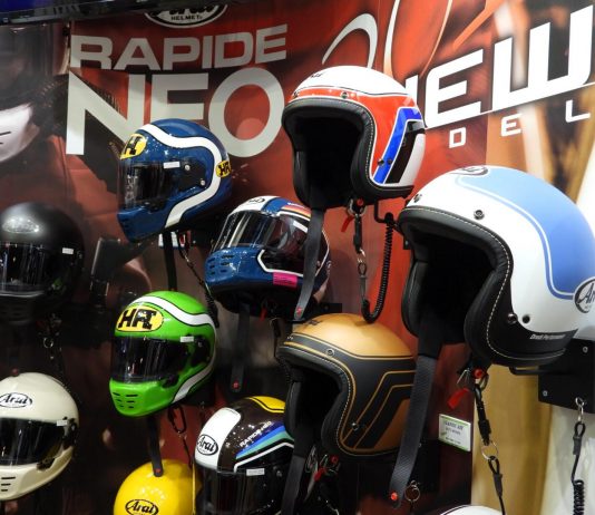 Nih Koleksi Terbaru Helm Arai di Tokyo Motorcycle Show 2019 yang Aduhai Koleksi Terbaru Helm Arai di Tokyo Motorcycle Show 2019
