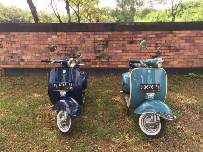 2 Vespa VBB 1964 dan 1965