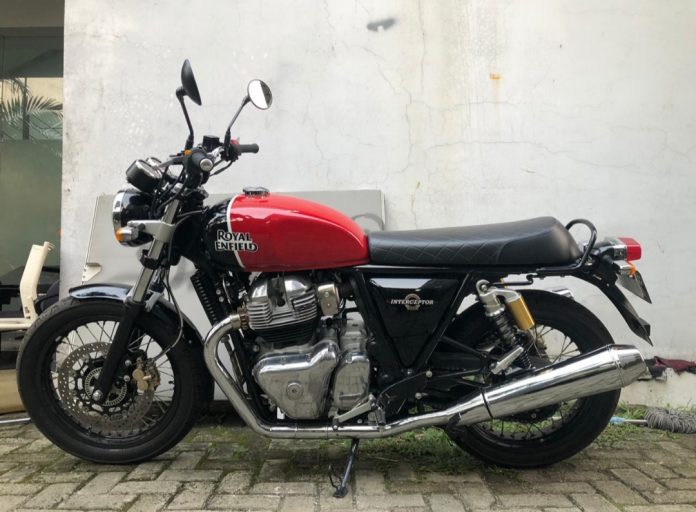 Royal Enfield Twin 650 Interceptor