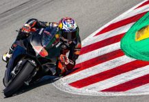 Jack Miller Mengetes Ducati Panigale V4R WorldSBK, Kode ke Factory Team? Miller Mengetes Ducati Panigale V4R WorldSBK