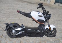 Di Balik Sosok Asli Motor Listrik Miku Max yang Nyentrik, Ada Fungsinya begini sosok asli motor listrik Miku Max