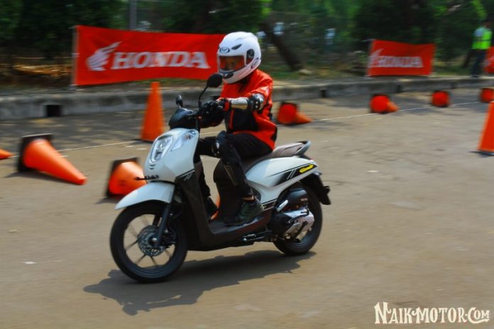 Impresi Pertama Test Ride Honda Genio Cukup Menggoda