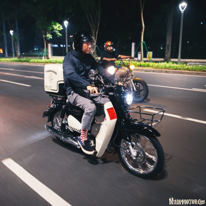 Gaya Modifikasi Honda Super Cub C125 Ananda Omesh