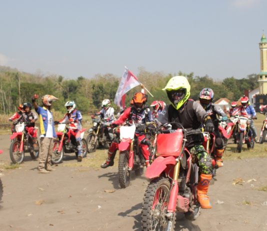 1.000 Honda CRF Series Touring Trabasan Sambut MXGP Seri Indonesia Honda CRF Series Touring Trabasan