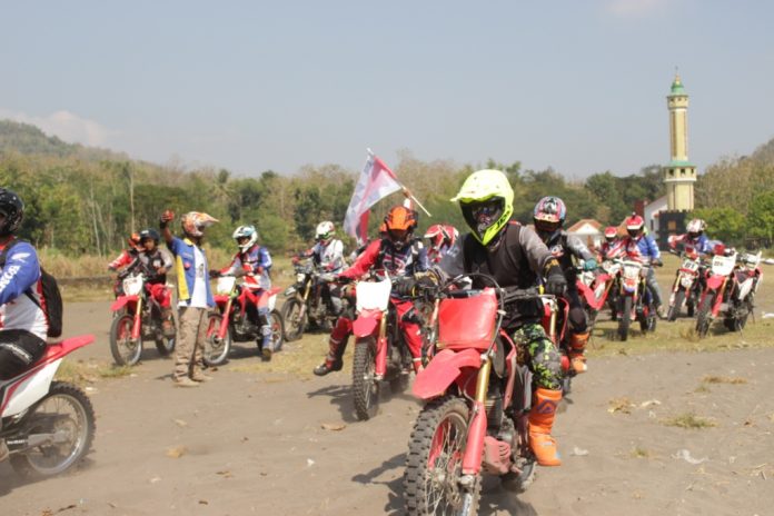 Honda CRF Series Touring Trabasan