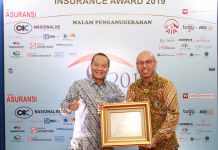 Adira Insurance Meraih 2 Penghargaan untuk Kinerja 2018 Adira Insurance Meraih 2 Penghargaan