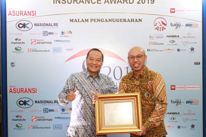 Adira Insurance Meraih 2 Penghargaan