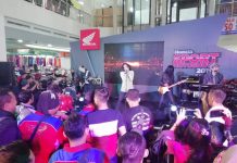 Warga Jakarta Timur Kerubungi Honda Sport Motoshow di Tamini Square Honda Sport Motoshow di Tamini Square