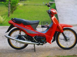 Kena Racun Restorasi Suzuki Crystal Ditebar Pembalap Restorasi Suzuki Crystal