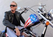 Bintang Easy Rider, Peter Fonda Meninggal Karena Kanker Paru Peter Fonda Meninggal