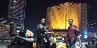 Solo Riding Bali-Jakarta Pakai Vespa