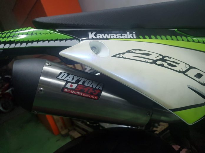 Knalpot Daytona KLX230