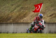 Race1 WorldSBK 2019 Magny-Cours, Razgatlioglu Raih Kemenangan Pertama Kalinya Race1 WorldSBK 2019 Magny-Cours