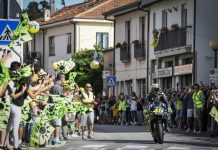 Penuhi Impian, Rossi Kendarai M1 ke Misano dari Tavullia Rossi Kendarai M1 ke Misano