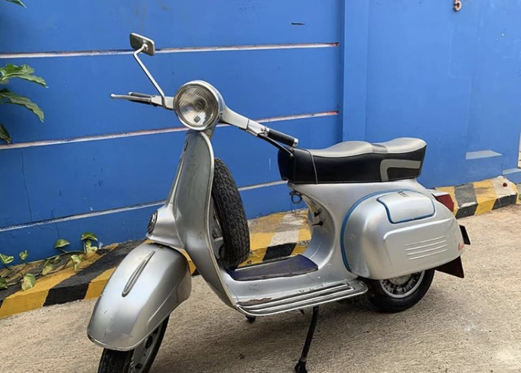 Vespa Sprint 150 Veloce Ada yang Batok Bulat Dan Kotak?