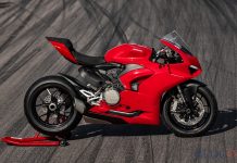 Meski Sudah Ada V4 Tetapi Ducati Panigale V2 2020 Diluncurkan Juga Ducati Panigale V2 2020